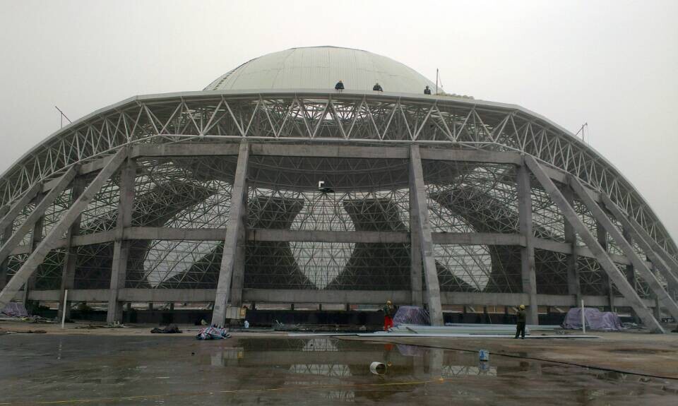 鞍山温泉馆网架工程